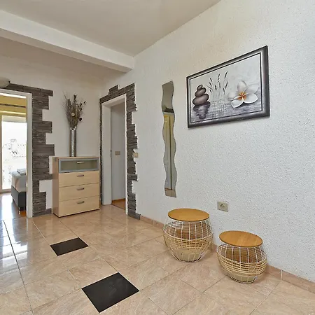 Apartamento Smiljan 1466