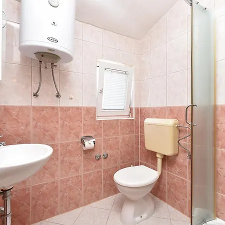 Smiljan 1466 Apartament Pula