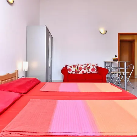 Apartament Smiljan 1466 *