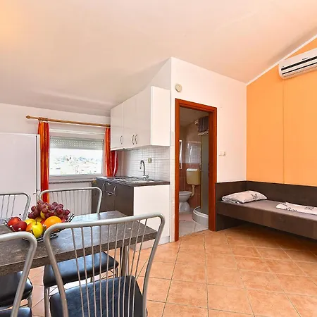 Apartament Smiljan 1466 Pula