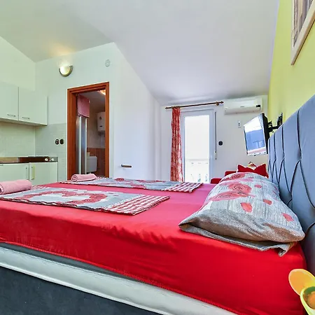 Apartament Smiljan 1466 *