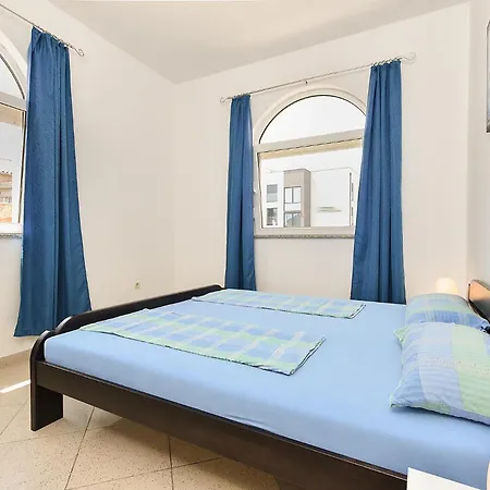 Apartament Smiljan 1466 *