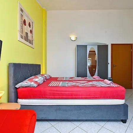 Apartament Smiljan 1466 *